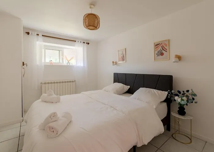 Daire T2-centre-ville-parking *