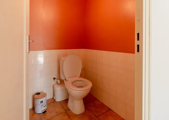 T2-centre-ville-parking Daire *